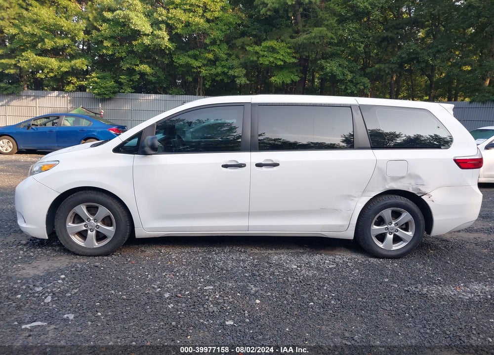 2015 TOYOTA SIENNA L 7 PASSENGER VIN: 5TDZK3DCXFS614096