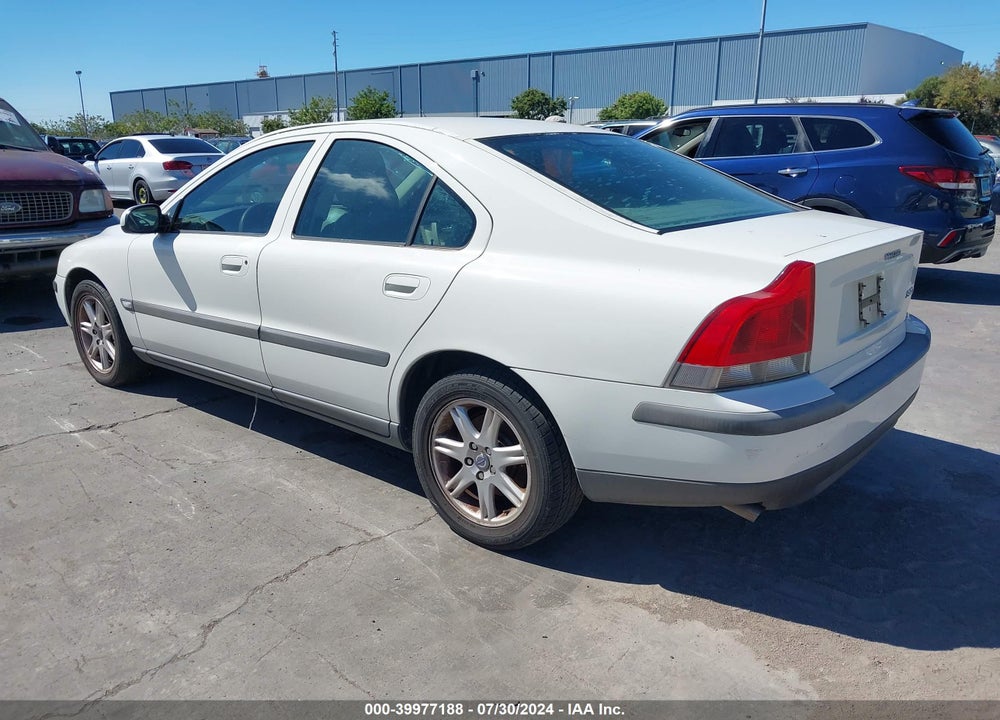 2002 VOLVO S60 2.4 VIN: YV1RS61R422147361