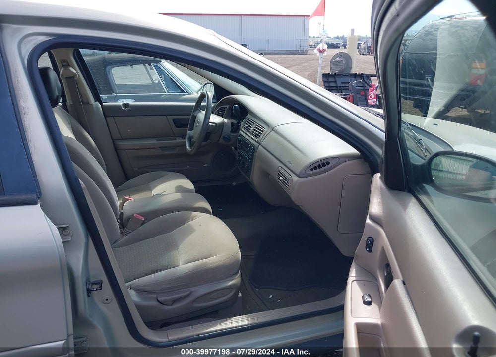 2006 FORD TAURUS SE VIN: 1FAFP53U66A129449