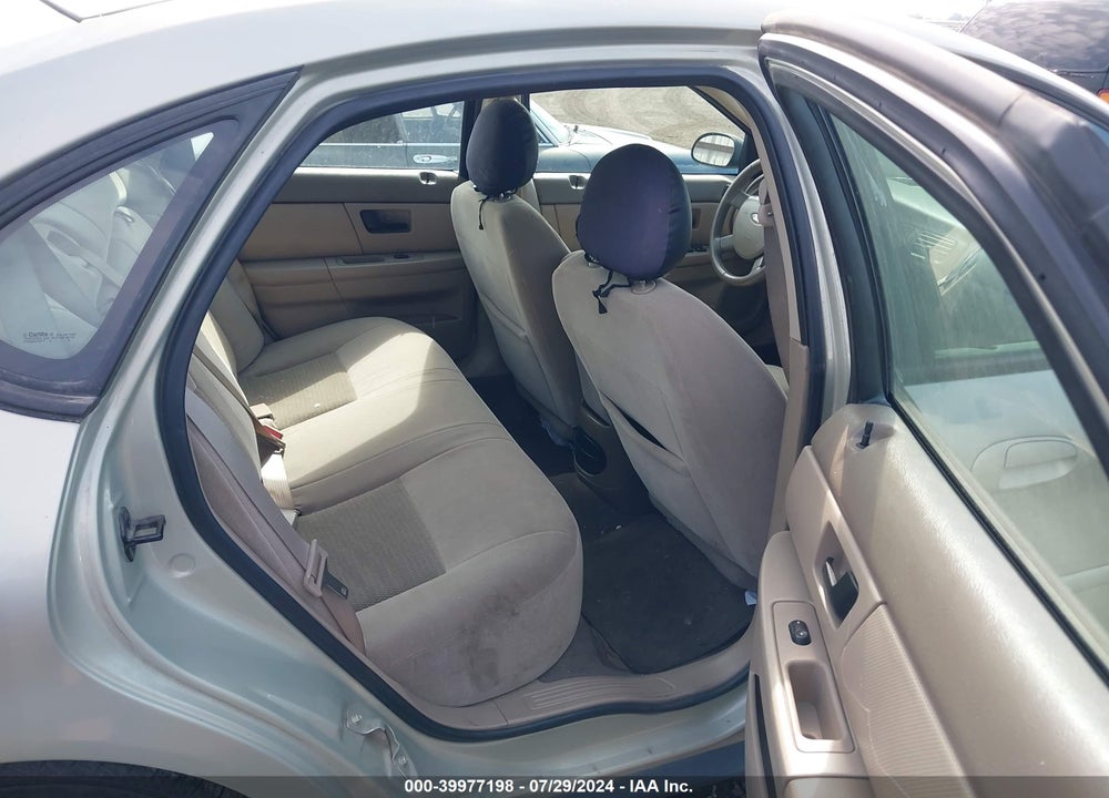 2006 FORD TAURUS SE VIN: 1FAFP53U66A129449