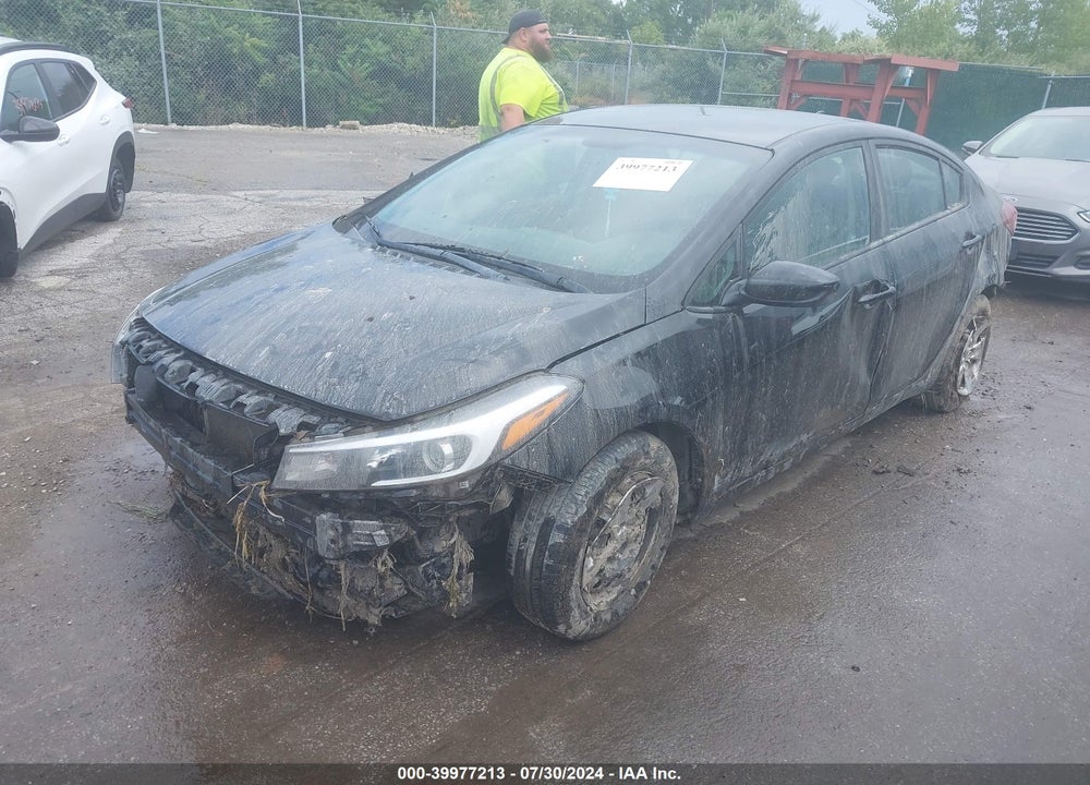 2017 KIA FORTE LX VIN: 3KPFK4A75HE055120