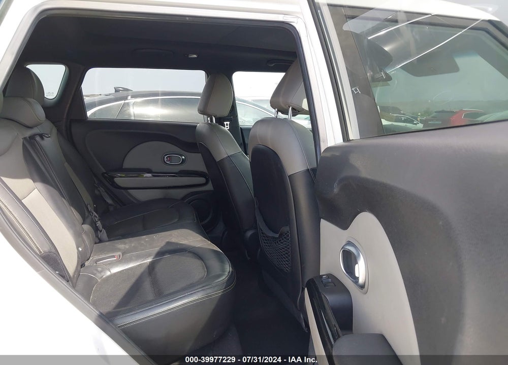 2014 KIA SOUL VIN: KNDJP3A51E7094979