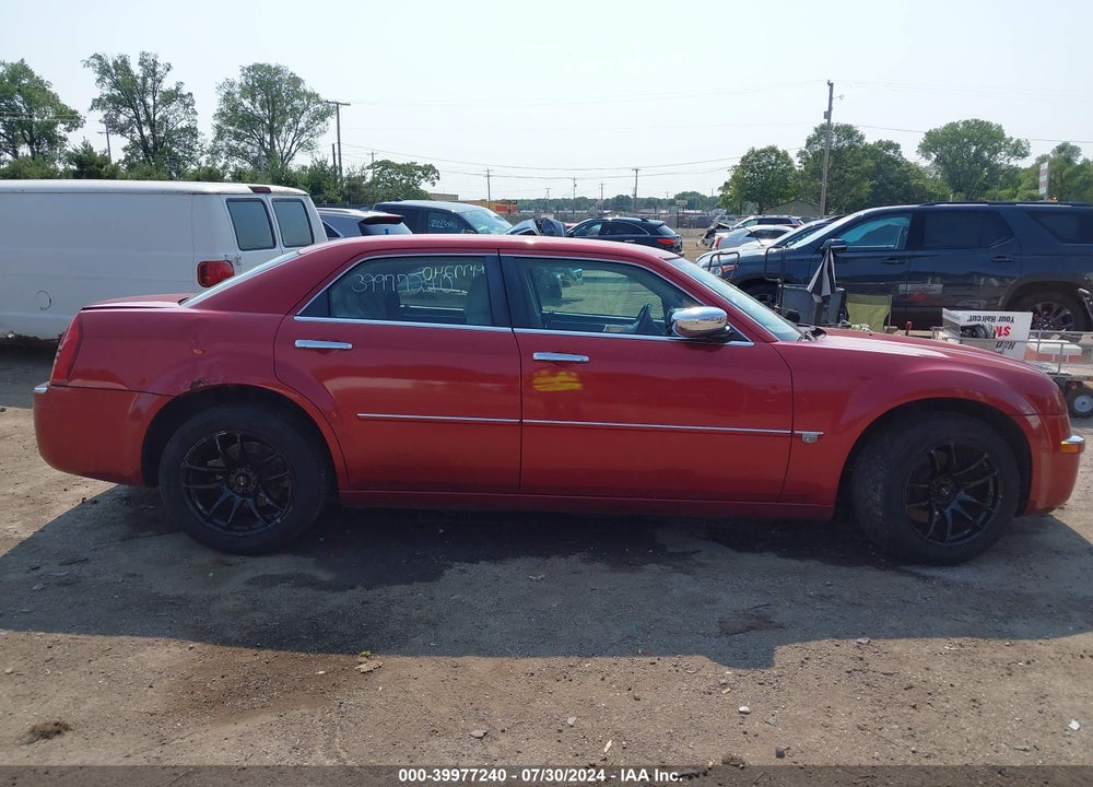 2007 CHRYSLER 300C VIN: 2C3KA63H47H683812