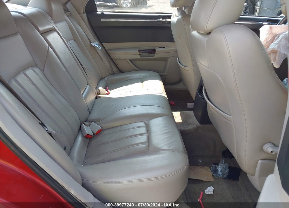 2007 CHRYSLER 300C VIN: 2C3KA63H47H683812