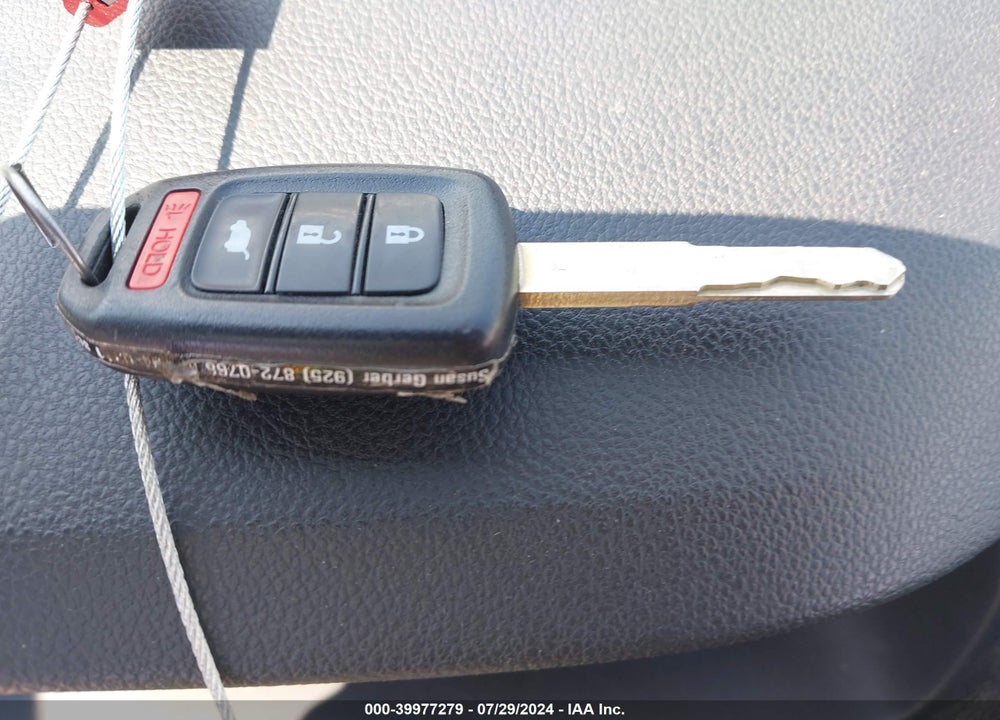 2015 HONDA CR-V LX VIN: 3CZRM3H34FG713722