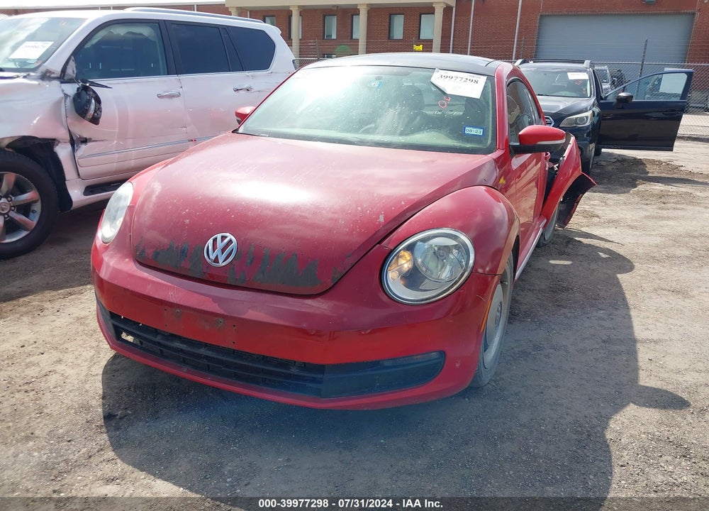 2013 VOLKSWAGEN BEETLE VIN: 3VWJX7AT6DM637444