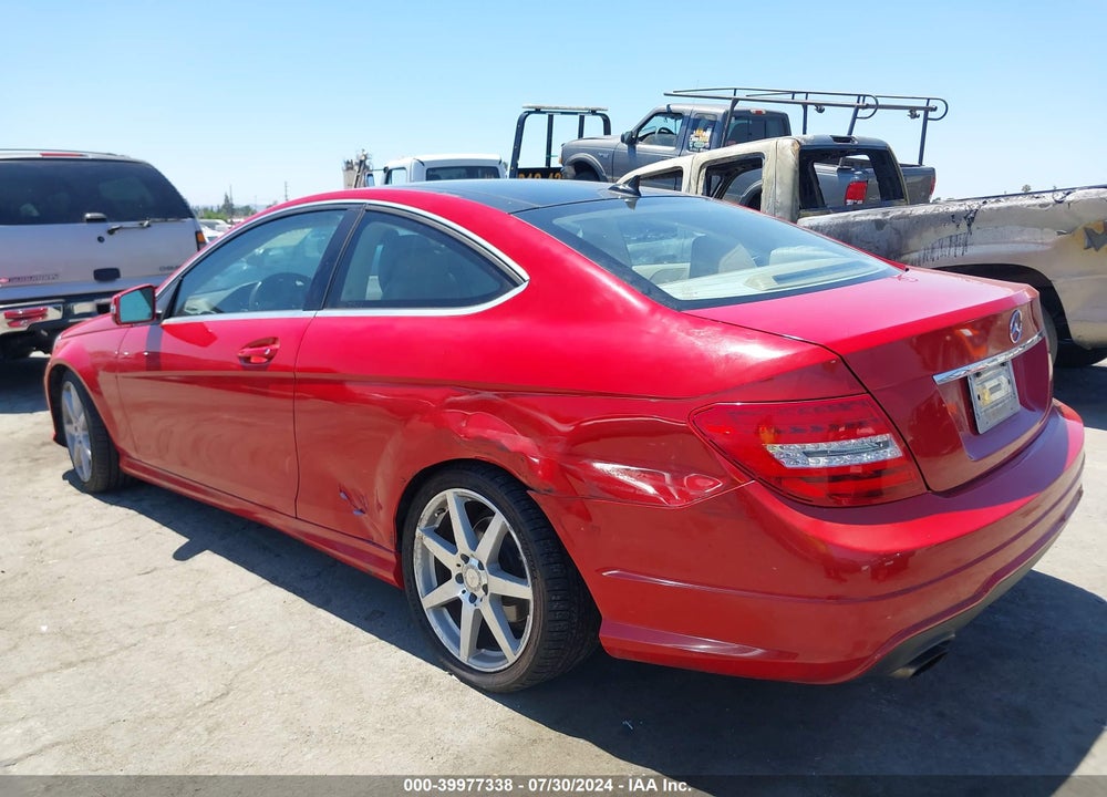 2012 MERCEDES-BENZ C 250 VIN: WDDGJ4HB1CF847559