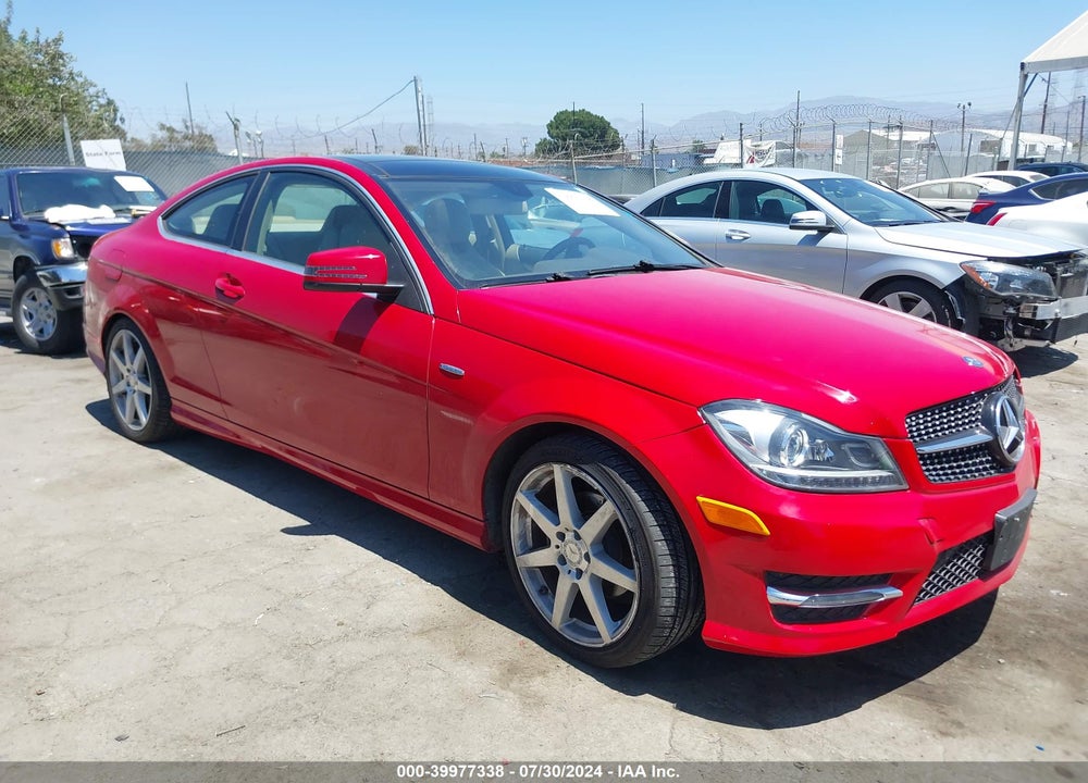 2012 MERCEDES-BENZ C 250 VIN: WDDGJ4HB1CF847559