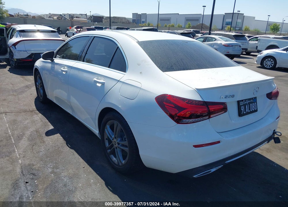 2020 MERCEDES-BENZ A 220 VIN: W1K3G4EB6LJ216949