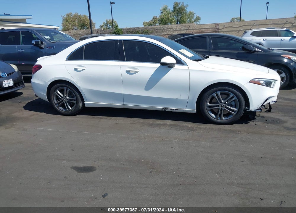 2020 MERCEDES-BENZ A 220 VIN: W1K3G4EB6LJ216949