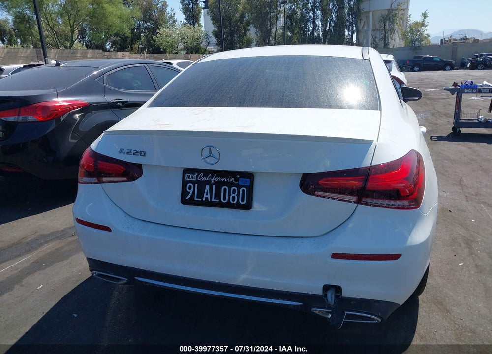2020 MERCEDES-BENZ A 220 VIN: W1K3G4EB6LJ216949