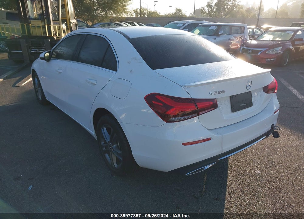2020 MERCEDES-BENZ A 220 VIN: W1K3G4EB6LJ216949