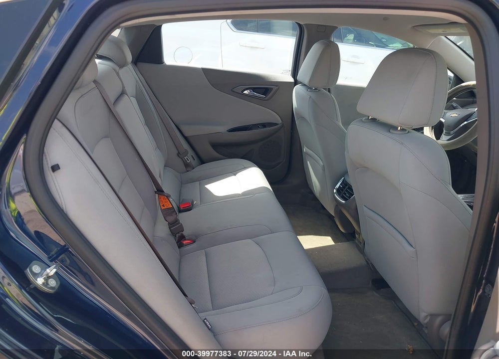 2018 CHEVROLET MALIBU LT VIN: 1G1ZD5ST1JF112538