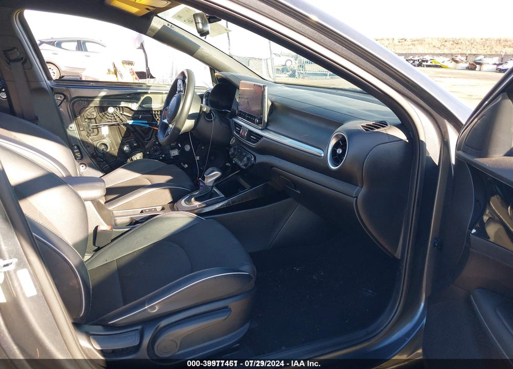 2023 KIA FORTE VIN: 3KPF54AD9PE584601