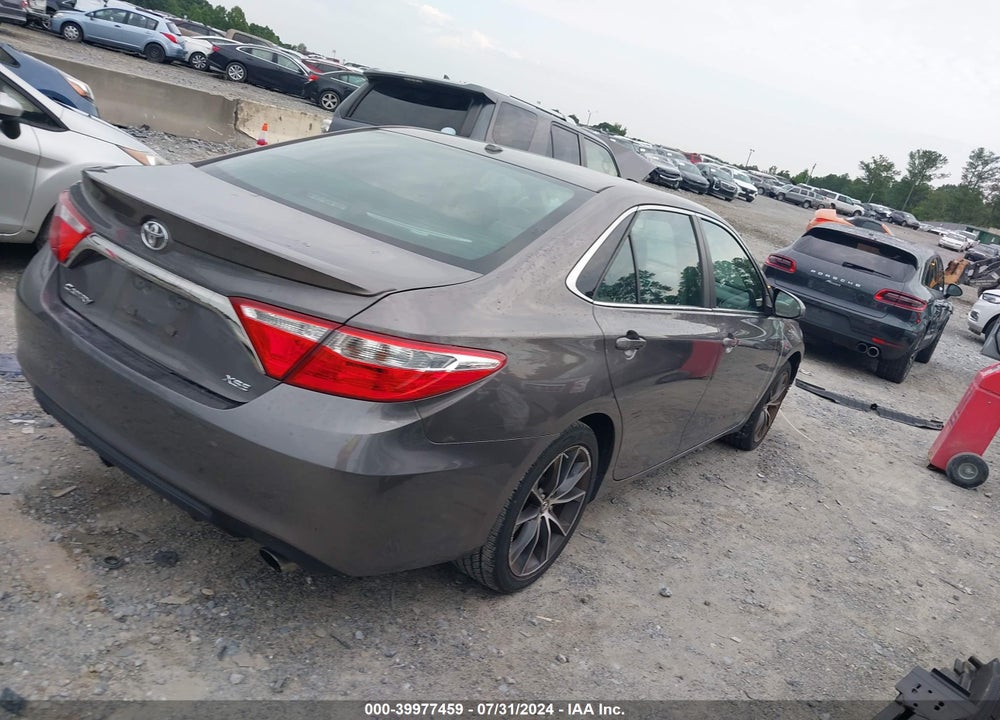 2015 TOYOTA CAMRY XSE VIN: 4T1BF1FK3FU994887