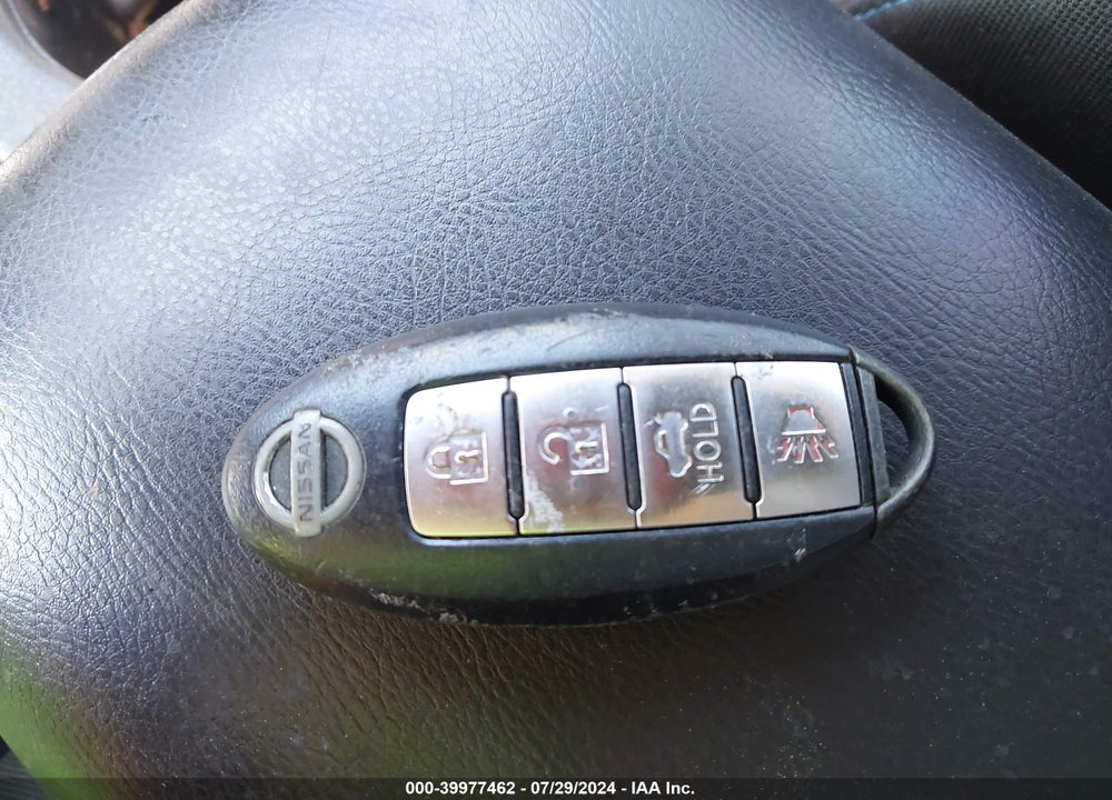 2017 NISSAN SENTRA SR VIN: 3N1AB7AP6HY392053