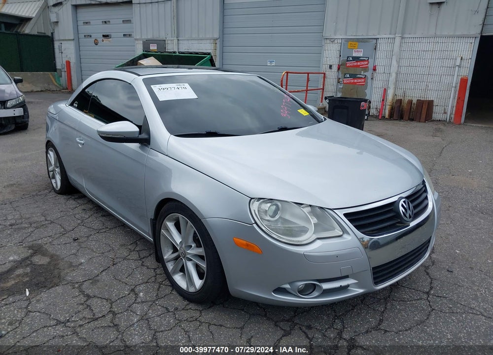 2010 VOLKSWAGEN EOS KOMFORT VIN: WVWAA7AH1AV015853