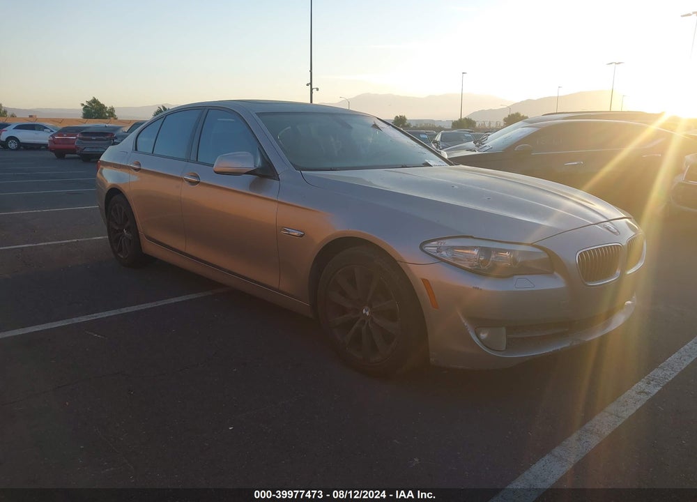 2011 BMW 528I VIN: WBAFR1C59BC750198