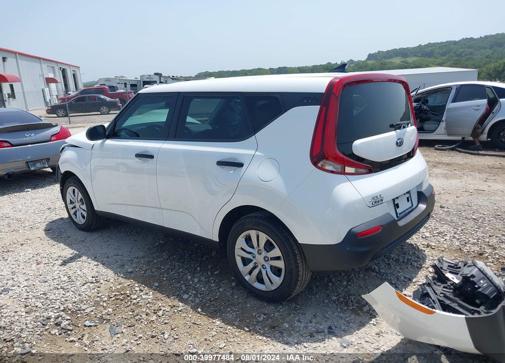 2020 KIA SOUL LX VIN: KNDJ22AU8L7033075