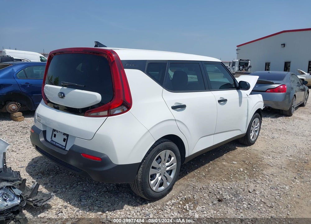 2020 KIA SOUL LX VIN: KNDJ22AU8L7033075