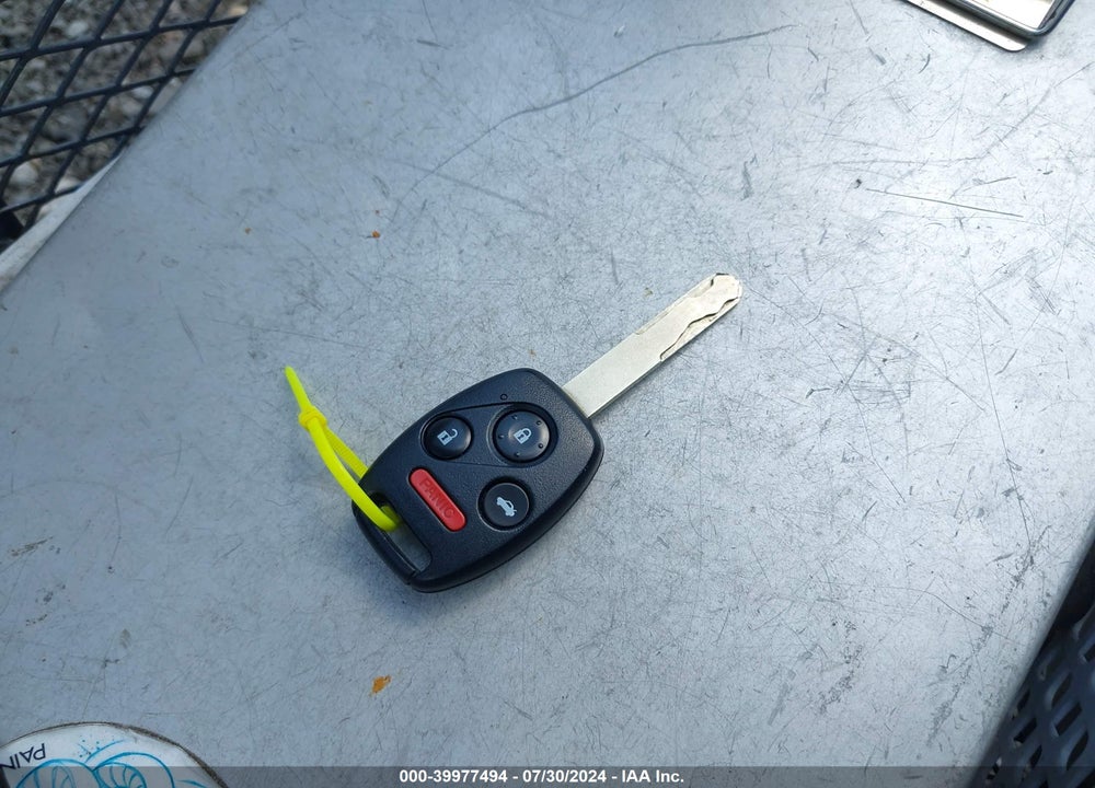 2005 HONDA ACCORD VIN: 1HGCM56415A042401