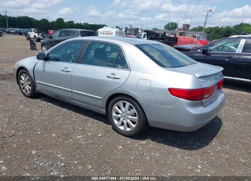 2005 HONDA ACCORD VIN: 1HGCM56415A042401