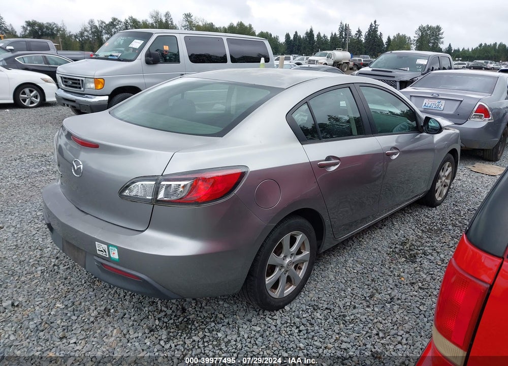 2011 MAZDA 3 I TOURING VIN: JM1BL1VG7B1485455