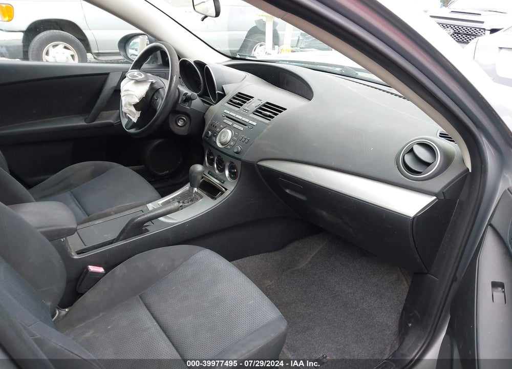 2011 MAZDA 3 I TOURING VIN: JM1BL1VG7B1485455