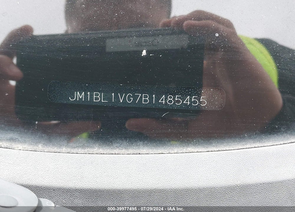 2011 MAZDA 3 I TOURING VIN: JM1BL1VG7B1485455