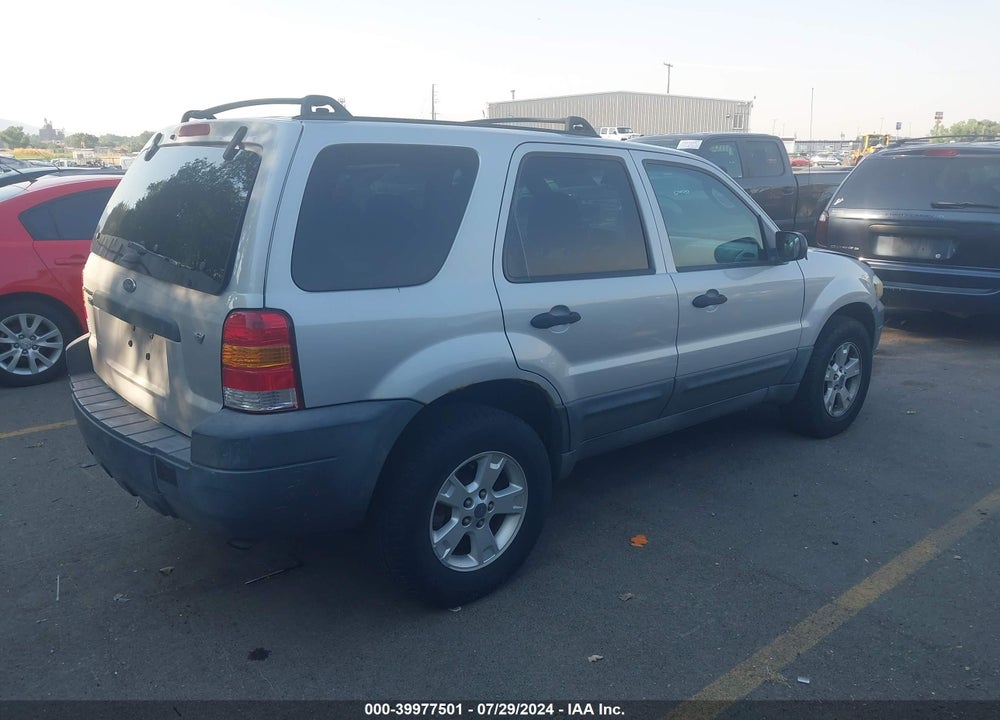2005 FORD ESCAPE XLT VIN: 1FMYU93175KD11299