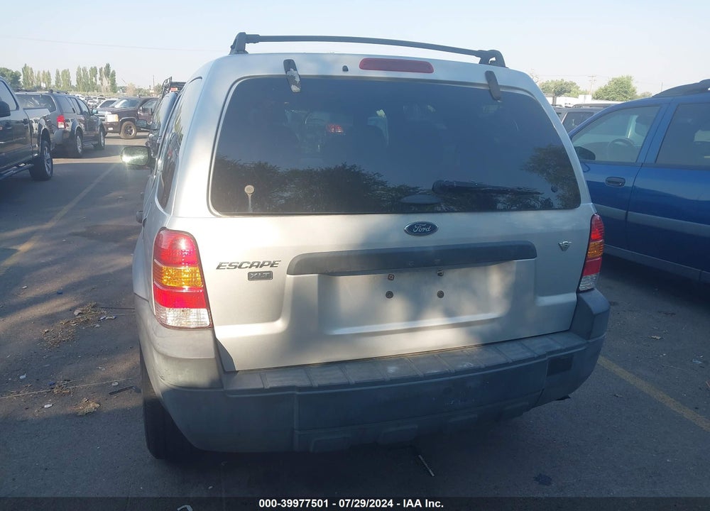2005 FORD ESCAPE XLT VIN: 1FMYU93175KD11299