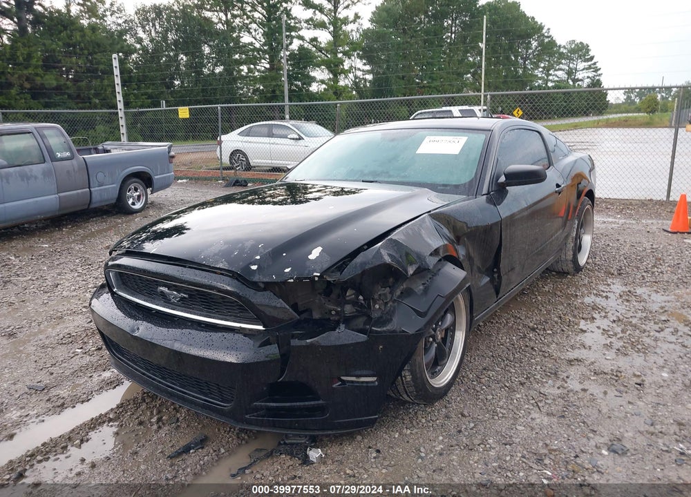 2014 FORD MUSTANG V6 VIN: 1ZVBP8AM8E5256124