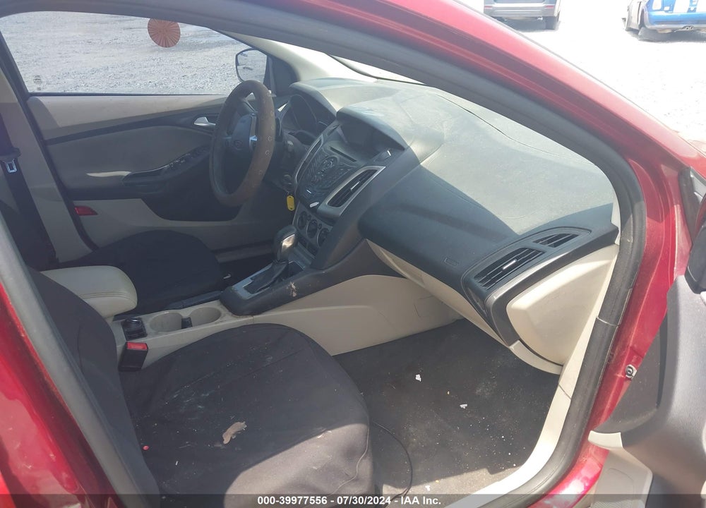 2014 FORD FOCUS SE VIN: 1FADP3F25EL409985