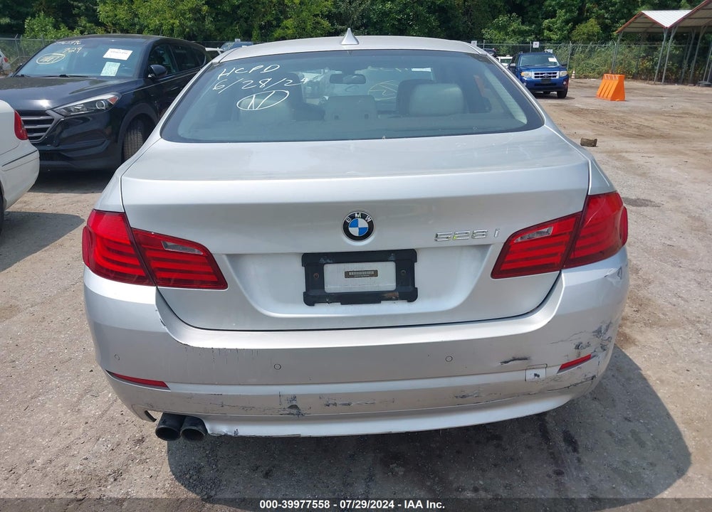 2012 BMW 528I VIN: WBAXH5C59CDW03308