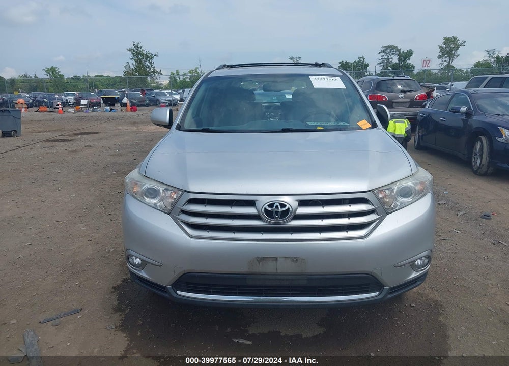 2013 TOYOTA HIGHLANDER LIMITED V6 VIN: 5TDDK3EH5DS253149