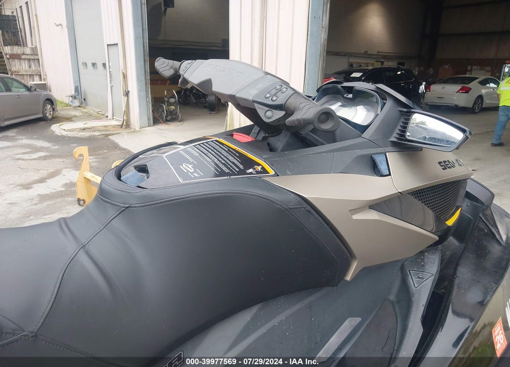 2017 SEADOO GTX 155 VIN: 00000YDV00782B717