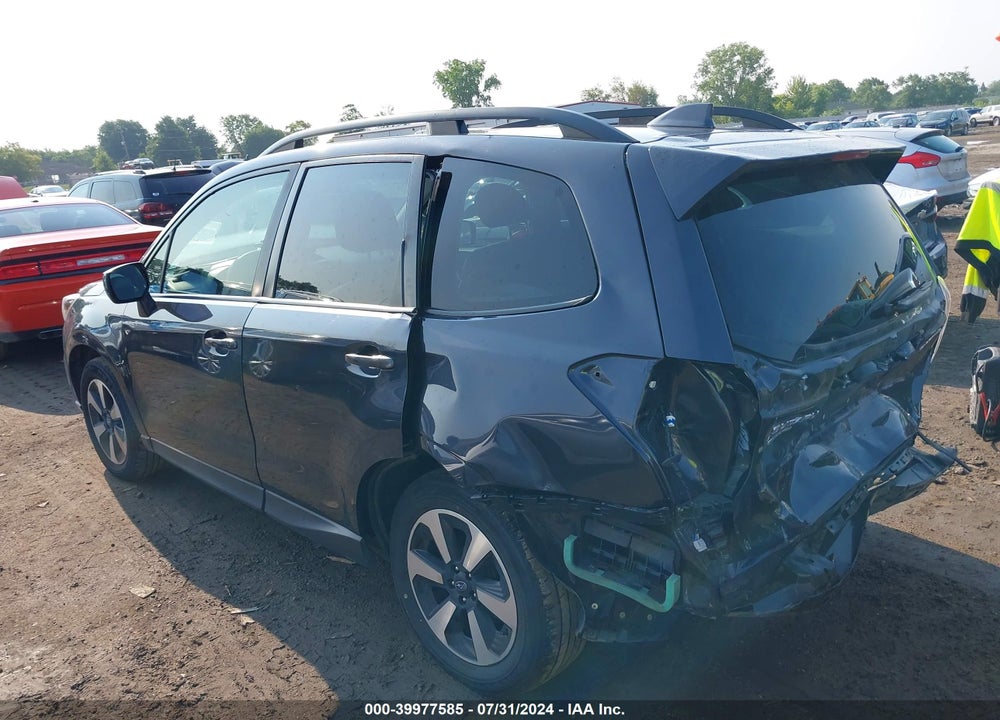 2018 SUBARU FORESTER 2.5I PREMIUM VIN: JF2SJAEC0JH415466