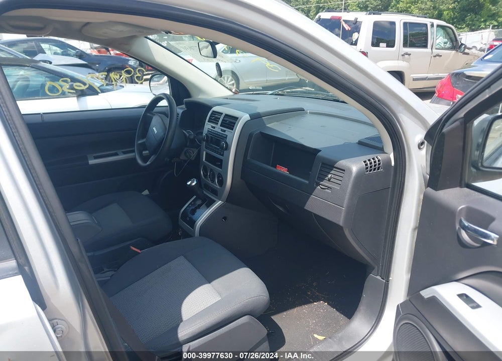 2008 JEEP COMPASS SPORT VIN: 1J8FF47W28D644333