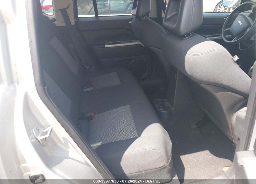 2008 JEEP COMPASS SPORT VIN: 1J8FF47W28D644333