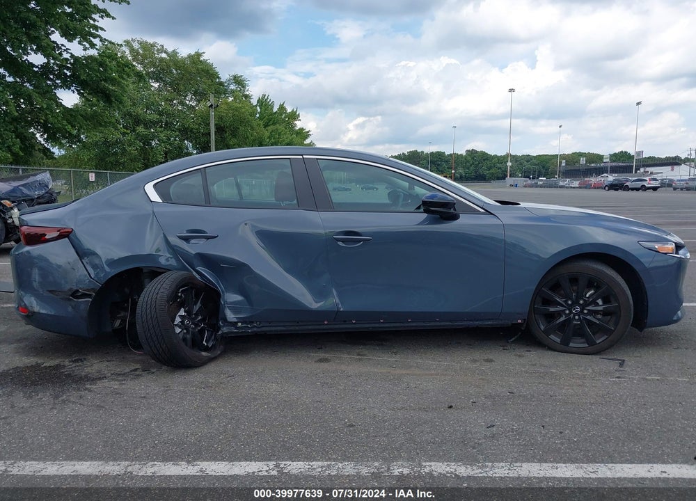 2022 MAZDA 3 CARBON EDITION VIN: 3MZBPACL1NM309607