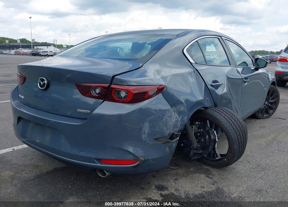 2022 MAZDA 3 CARBON EDITION VIN: 3MZBPACL1NM309607