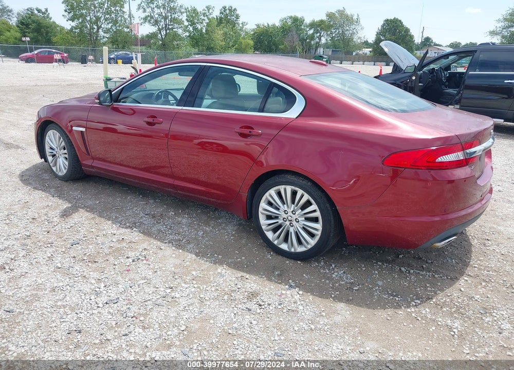 2012 JAGUAR XF PORTFOLIO VIN: SAJWA0HB5CLS52053