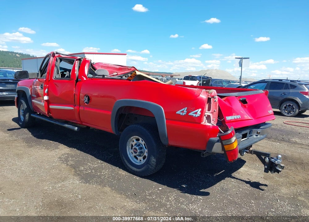2005 GMC SIERRA 2500HD SLE VIN: 1GTHK29G65E208368