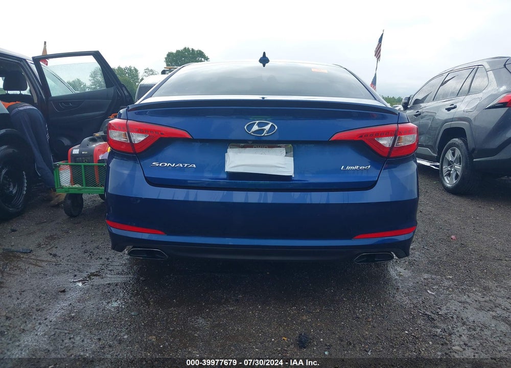 2017 HYUNDAI SONATA LIMITED/SPORT VIN: 5NPE34AF9HH561030