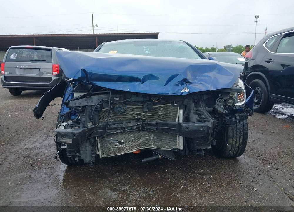 2017 HYUNDAI SONATA LIMITED/SPORT VIN: 5NPE34AF9HH561030