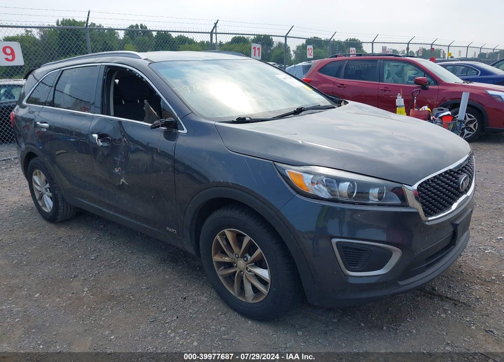 2016 KIA SORENTO 2.4L LX VIN: 5XYPGDA3XGG108124