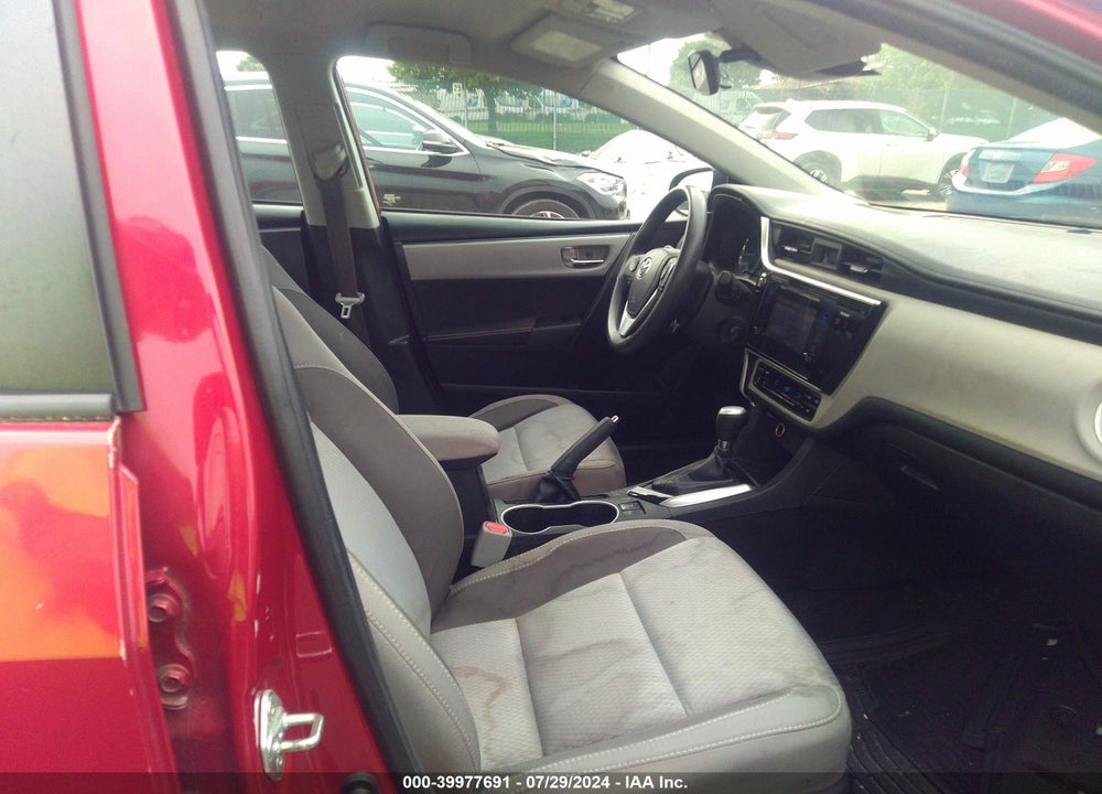 2017 TOYOTA COROLLA LE VIN: 5YFBURHE0HP658324