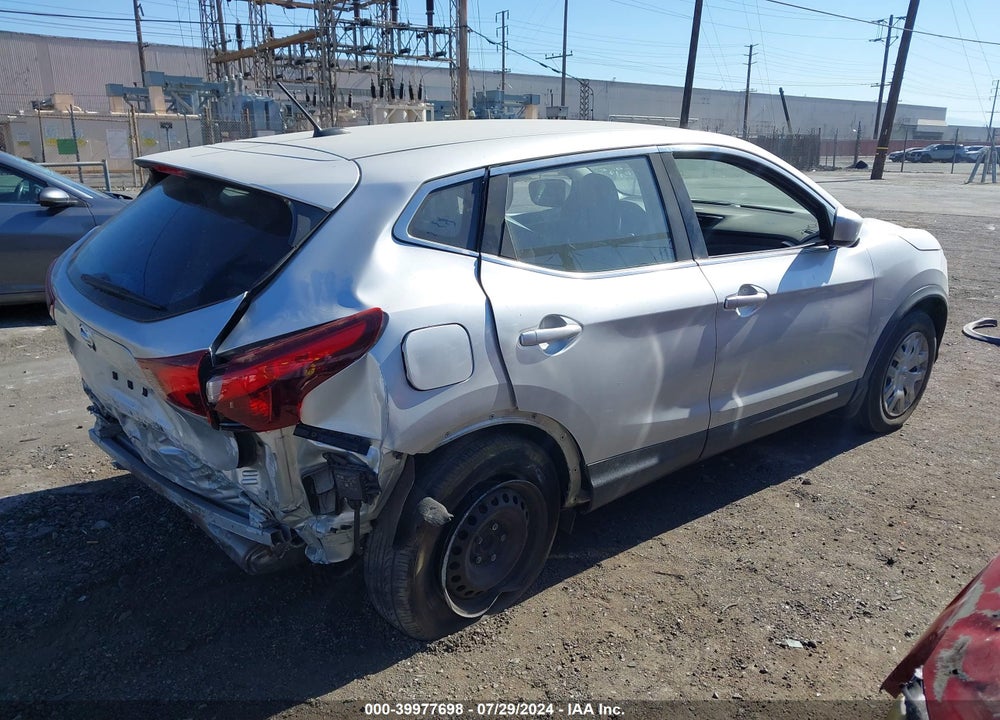 2018 NISSAN ROGUE SPORT S VIN: JN1BJ1CP0JW162619