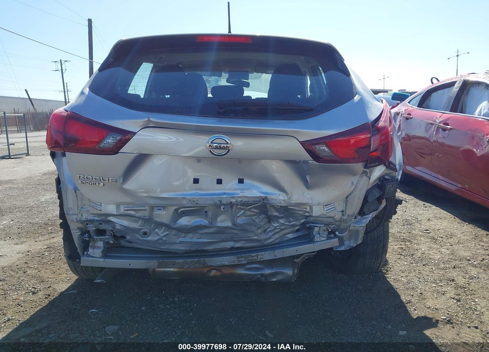 2018 NISSAN ROGUE SPORT S VIN: JN1BJ1CP0JW162619