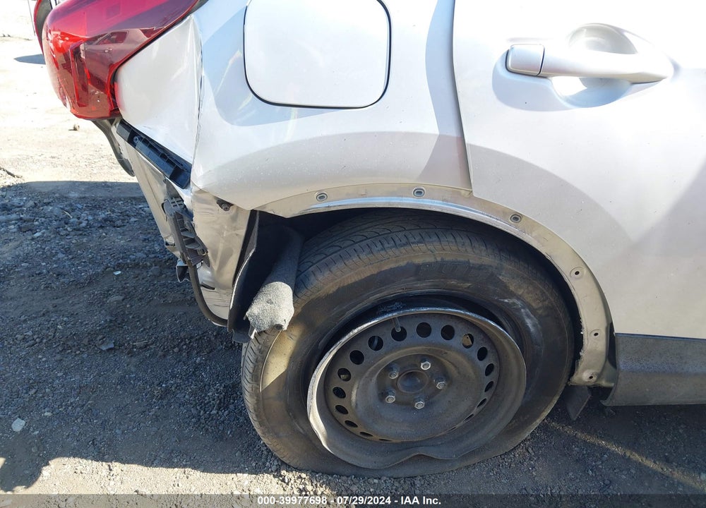 2018 NISSAN ROGUE SPORT S VIN: JN1BJ1CP0JW162619